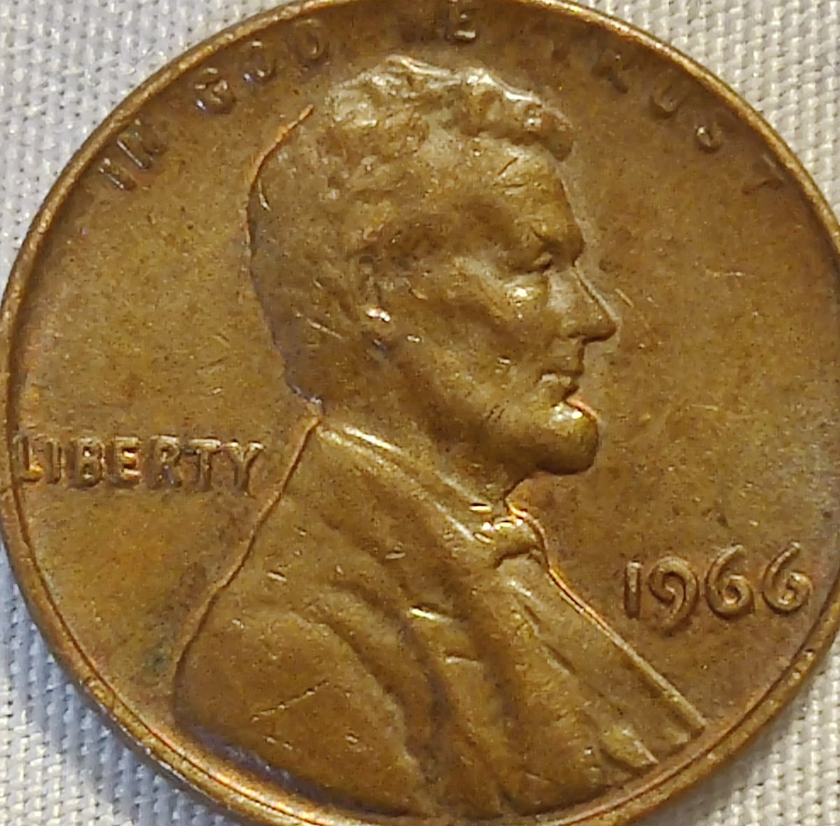 Can-Anyone-Tell-If-This-1966-P-Penny-Resembles-A-DDR-Or-DDO